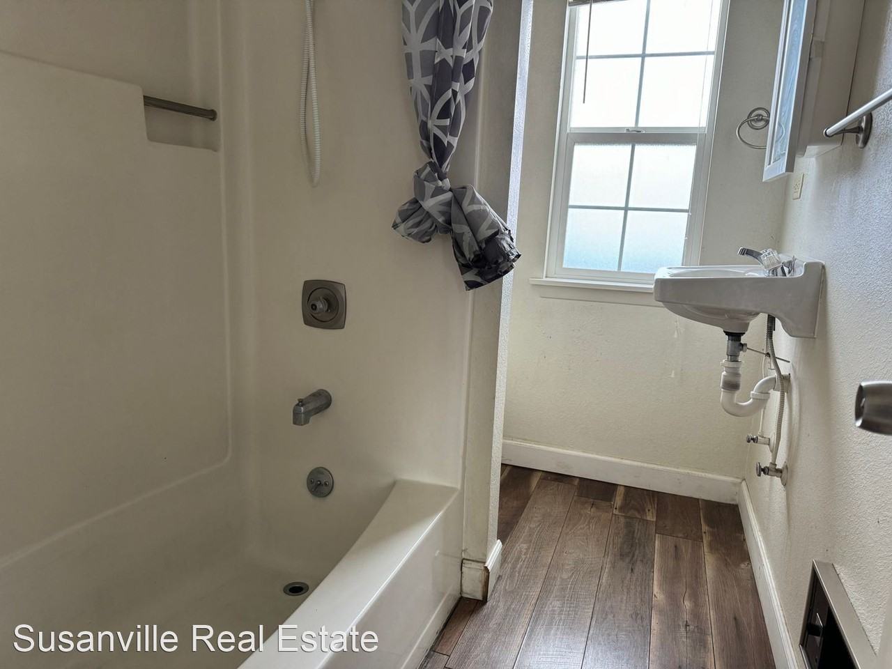 130/140 Gay St. - Photo 3 of 5