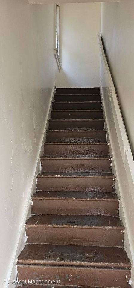 66-68 Ravine Ave - Photo 2 of 16