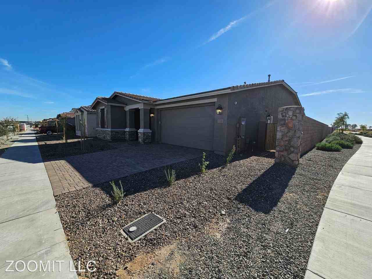 17001 W Jenan Dr - Photo 2 of 50