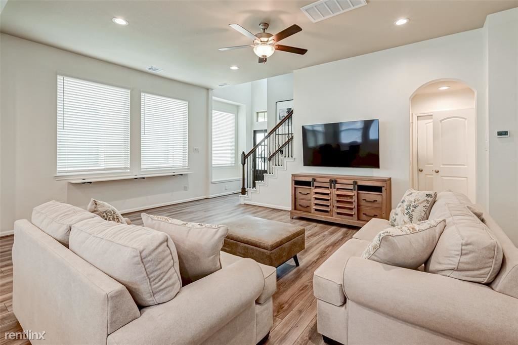 5542 Sallow Bay Ln - Photo 2 of 5