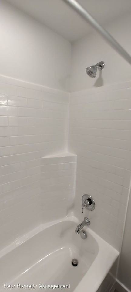 523 S Oracle St - Photo 2 of 41