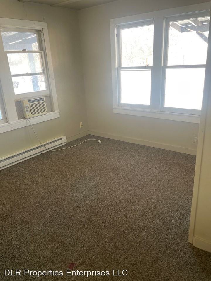 519 S 48th West Ave - Photo 3 of 7