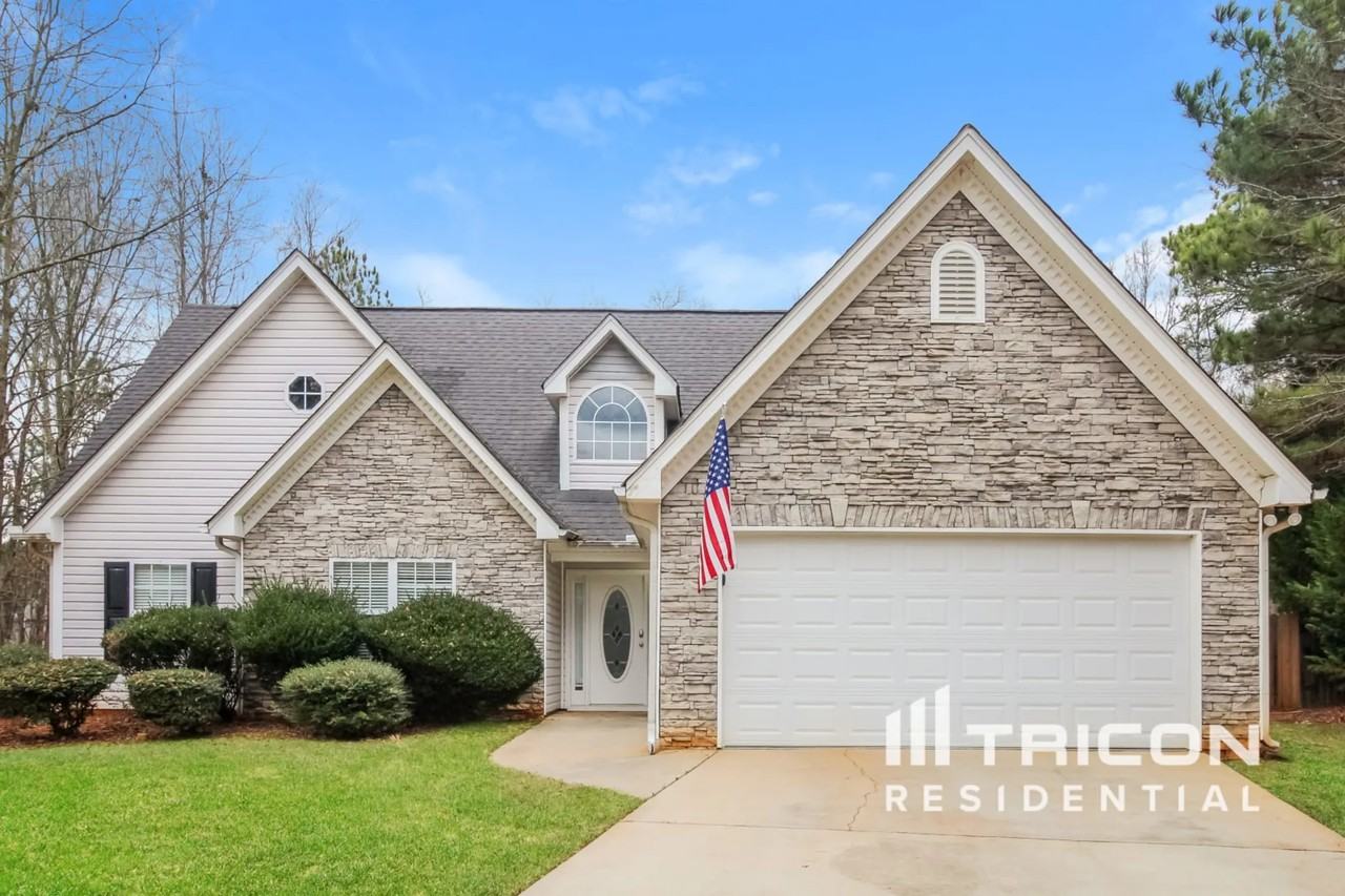 324 Cobb Ct, Hampton, GA 30228 3 Bedroom House for 1,849/month Zumper