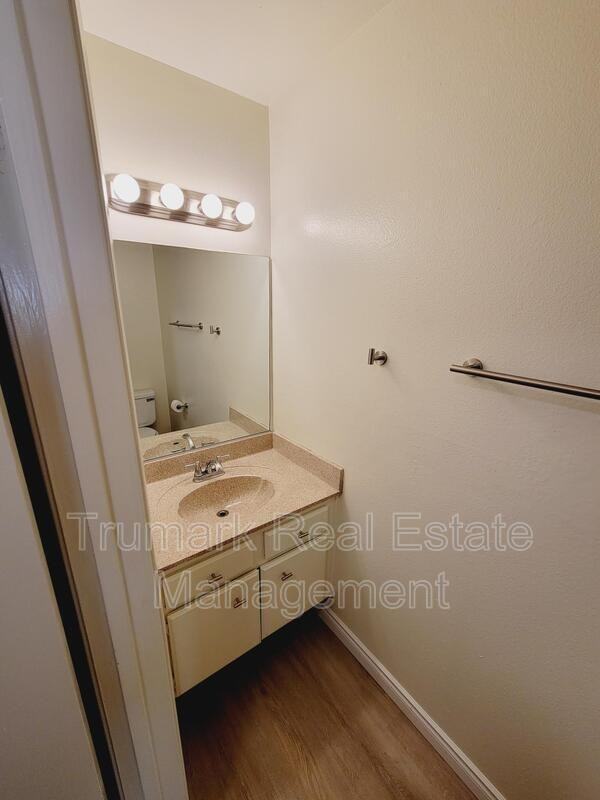 553 E Orange Grove Ave #D - Photo 6 of 14