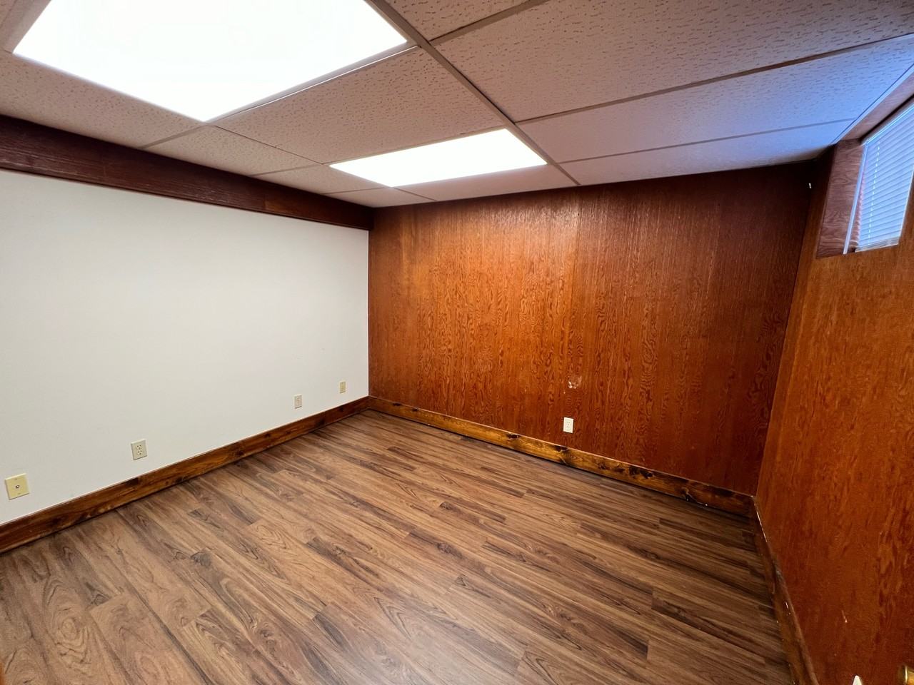 415 1/2 Anderson St - Photo 6 of 7