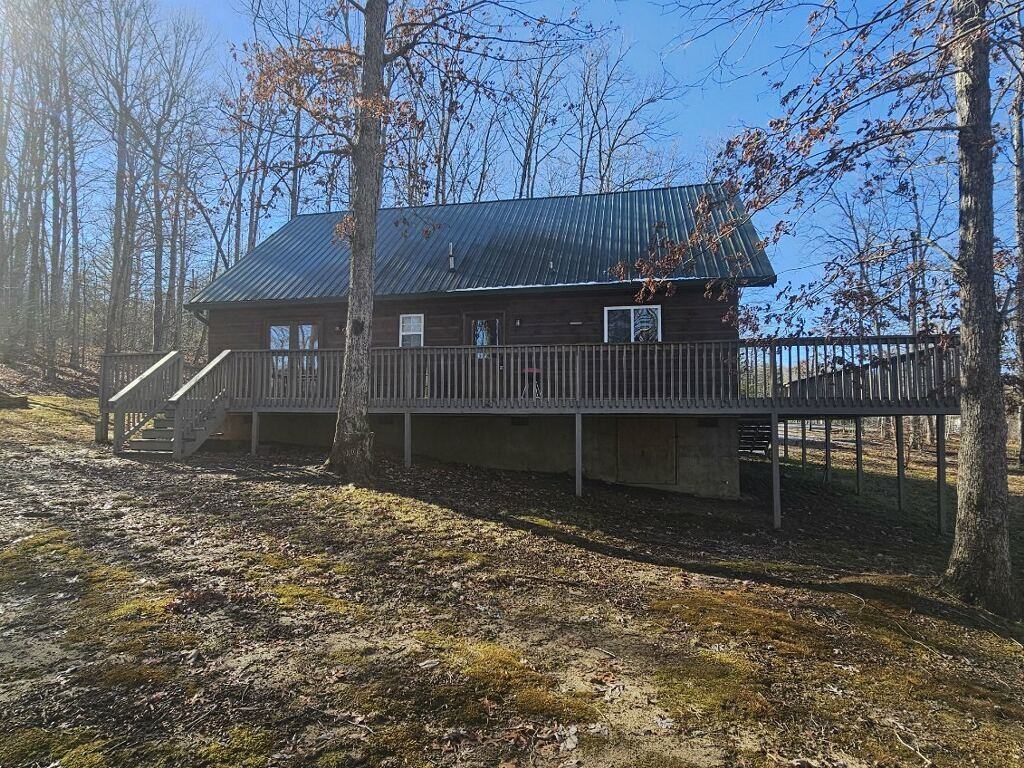 690 Yellow Cliff Creek Rd - Photo 3 of 15