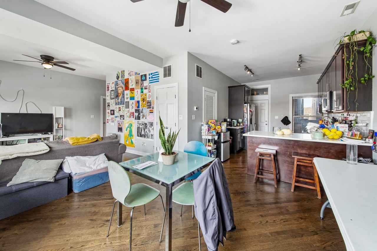 1761-1775 W Wilson Ave - 1775 2W #1775-2W - Photo 3 of 21