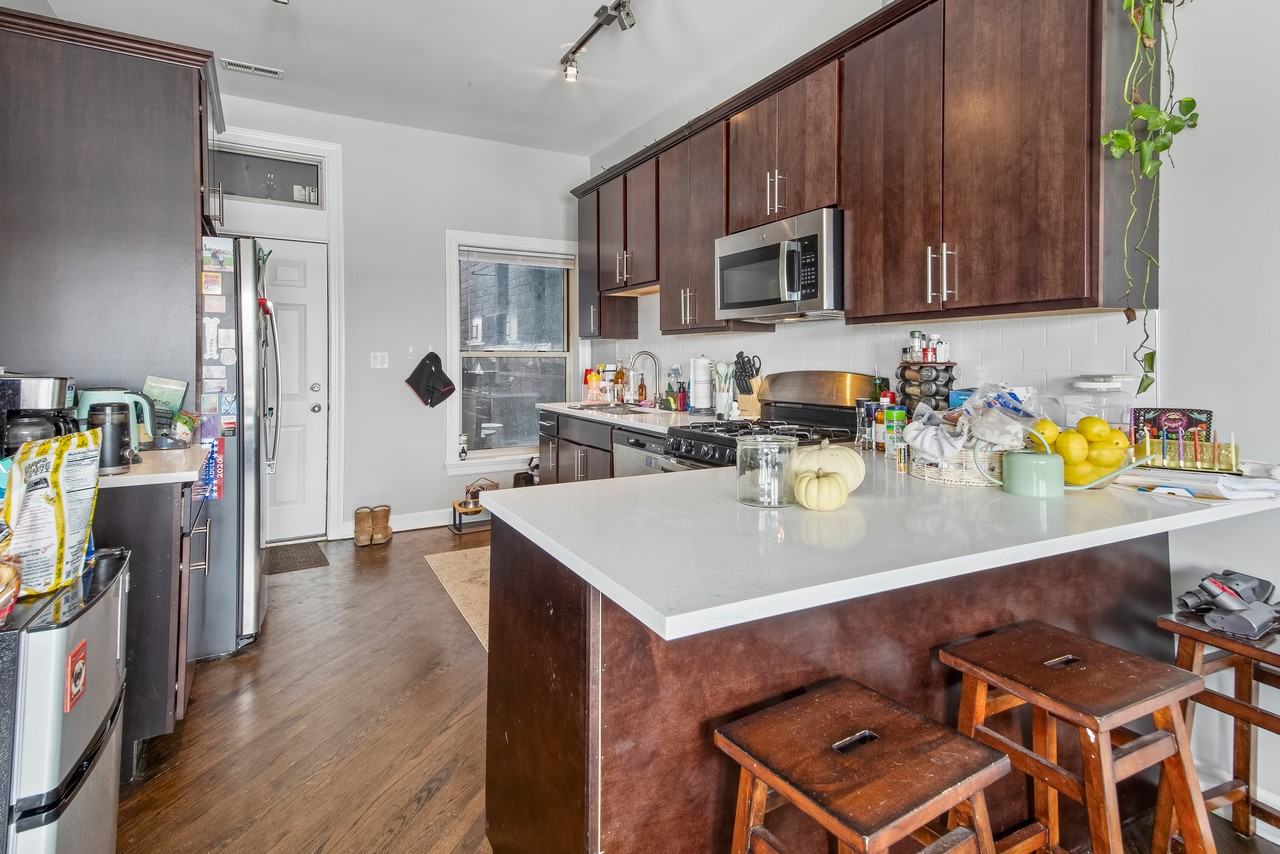 1761-1775 W Wilson Ave - 1775 2W #1775-2W - Photo 7 of 21