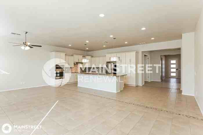 16027 W Cortez St - Photo 3 of 16