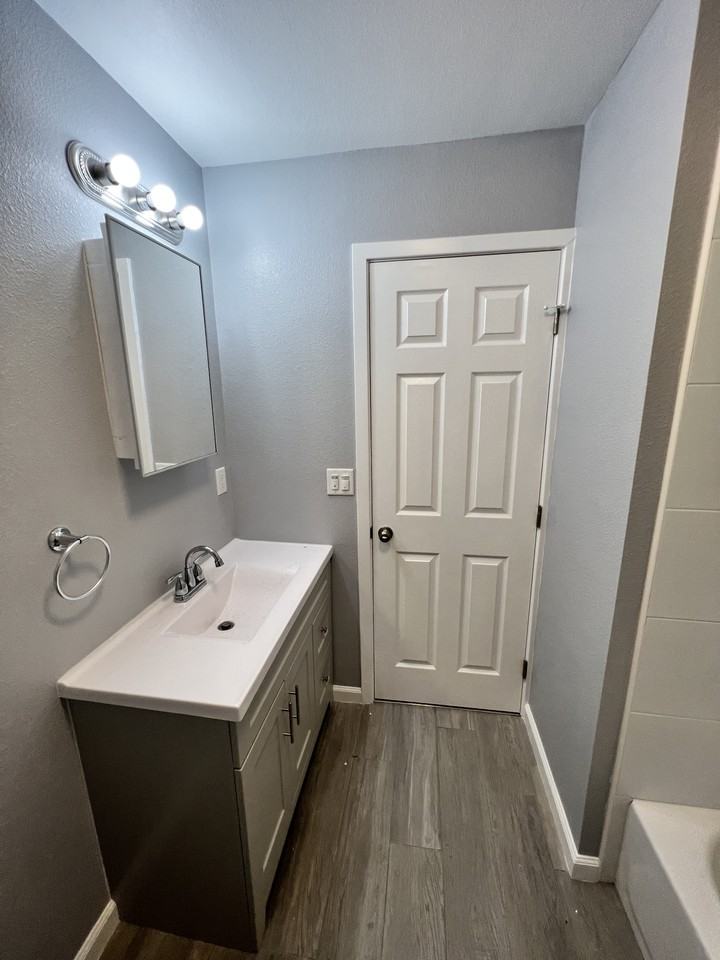 1245 166th Street #1 - Photo 4 of 6