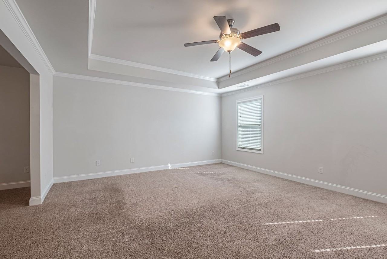 Bruce Wayne Apartments - Photo 3 of 13