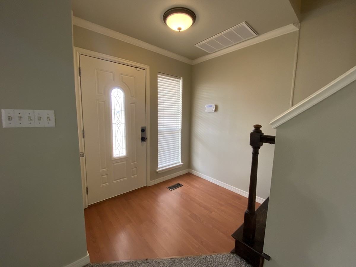 3503 S Dogwood Ave #1 - Photo 5 of 22