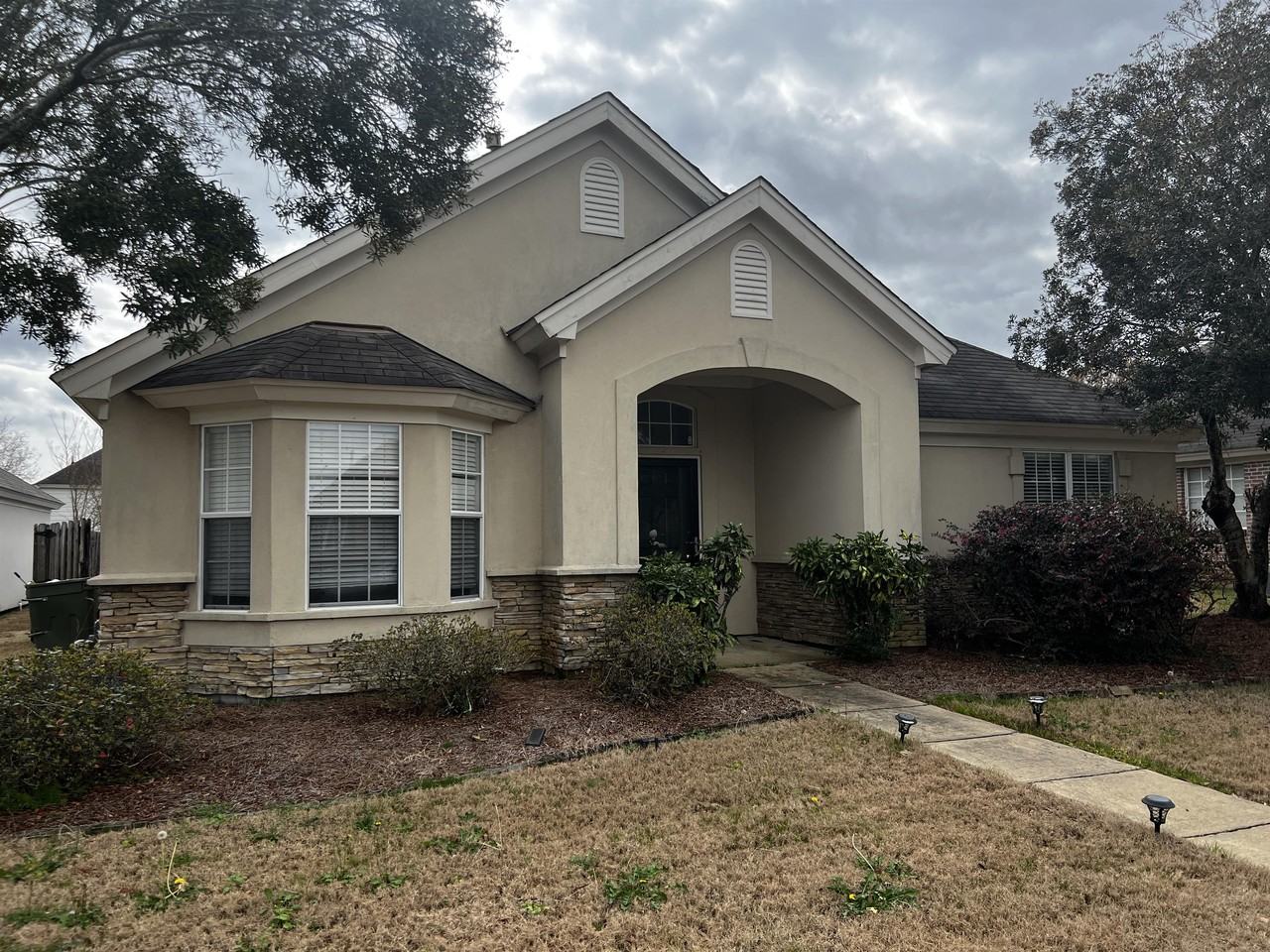 8706 Stoneridge Pl #1 - Photo 2 of 27