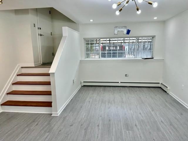 1685 Park Pl - Photo 3 of 7