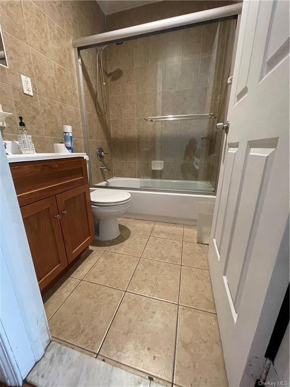 1749 Seward Ave - Photo 3 of 5