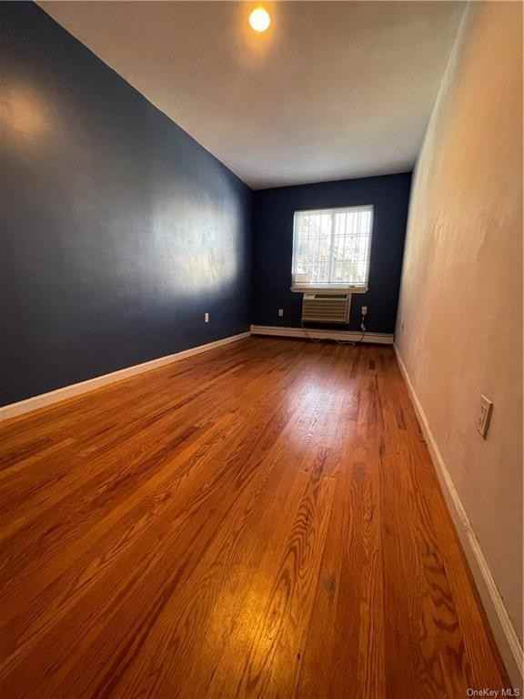 1749 Seward Ave - Photo 5 of 5