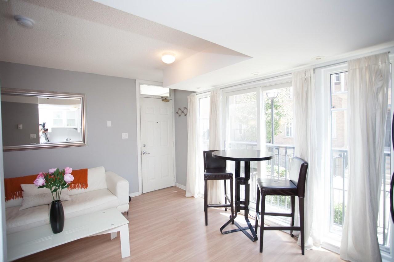 26 Western Battery Road - Photo 5 of 15