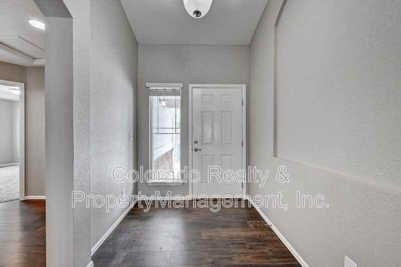 1594 Mcmurdo Trl - Photo 3 of 50