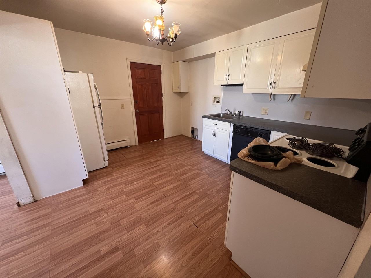 510-516 East 5th St & 597-599 Aurthur - Photo 2 of 11