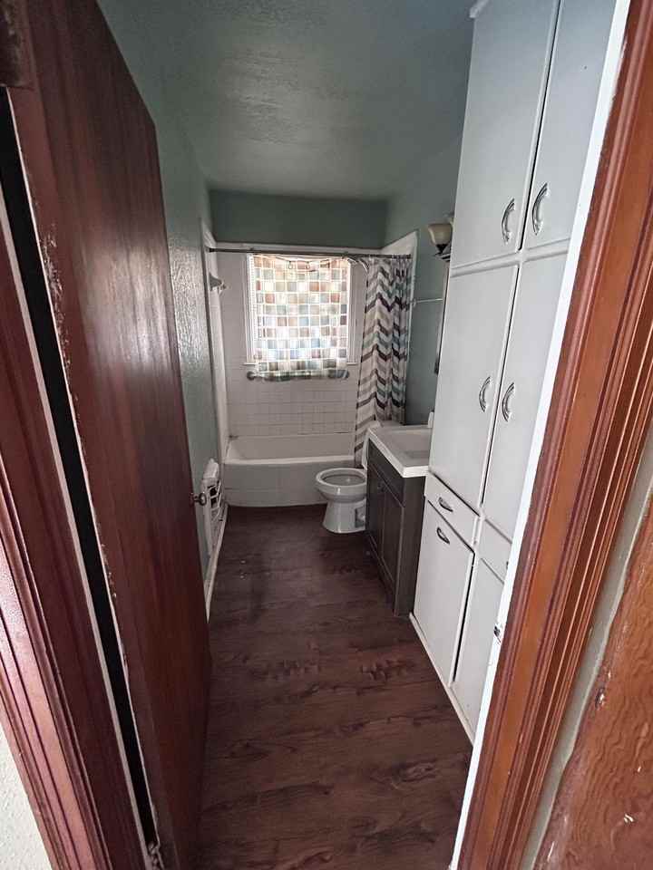 1003 Hailey Street - Photo 2 of 5