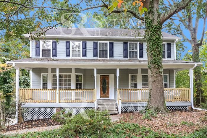 1960 Mceachern Manor Dr Sw - Photo 2 of 16