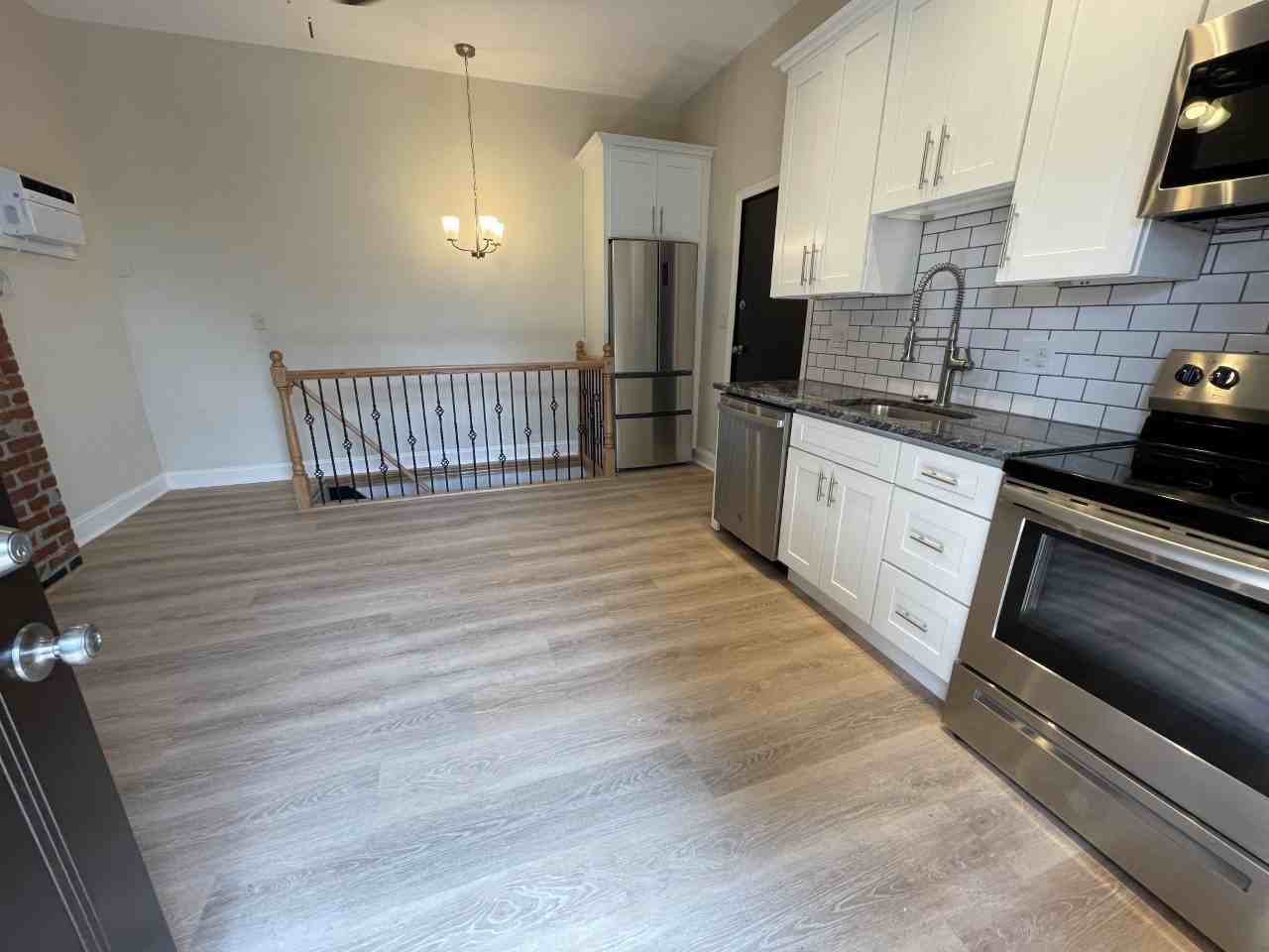 300 S Fairmount St #1