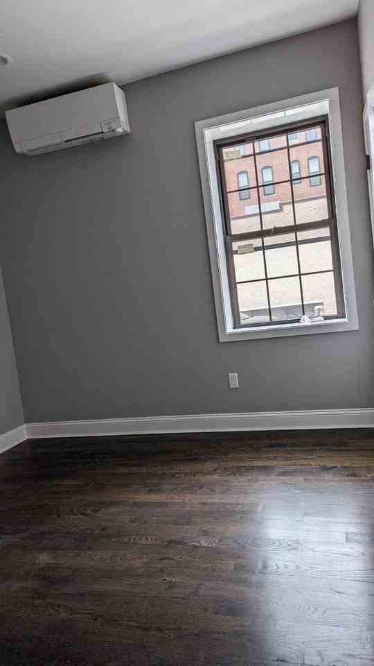 51-53 Broadway - 5 #5 - Photo 7 of 13