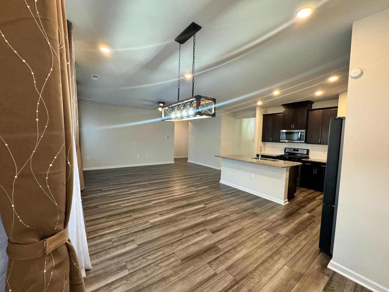 6905 Bedrock Road - Photo 7 of 38