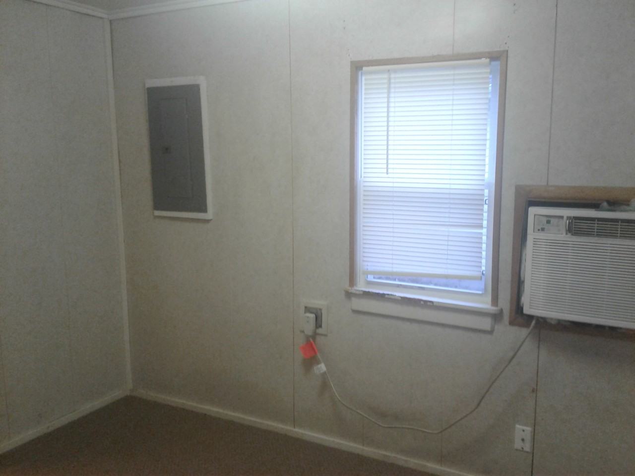 2115 N Grace Ave #1 - Photo 7 of 9