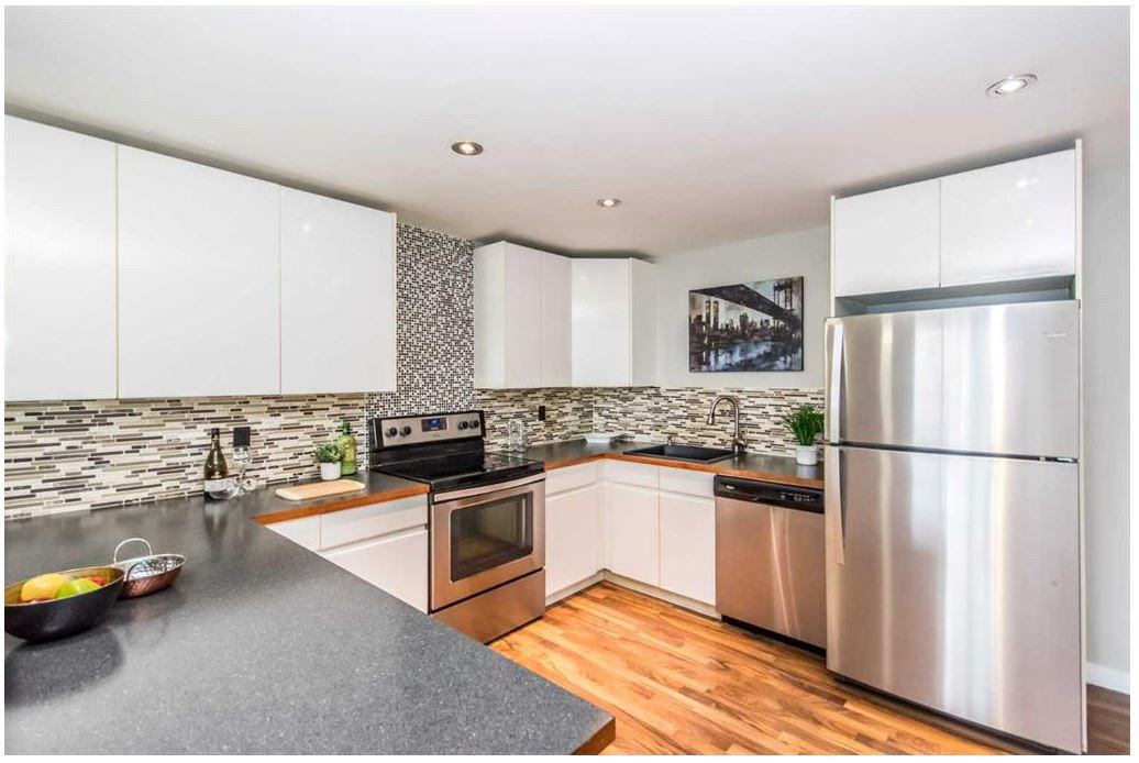 2137 17th St SW - Photo 3 of 7