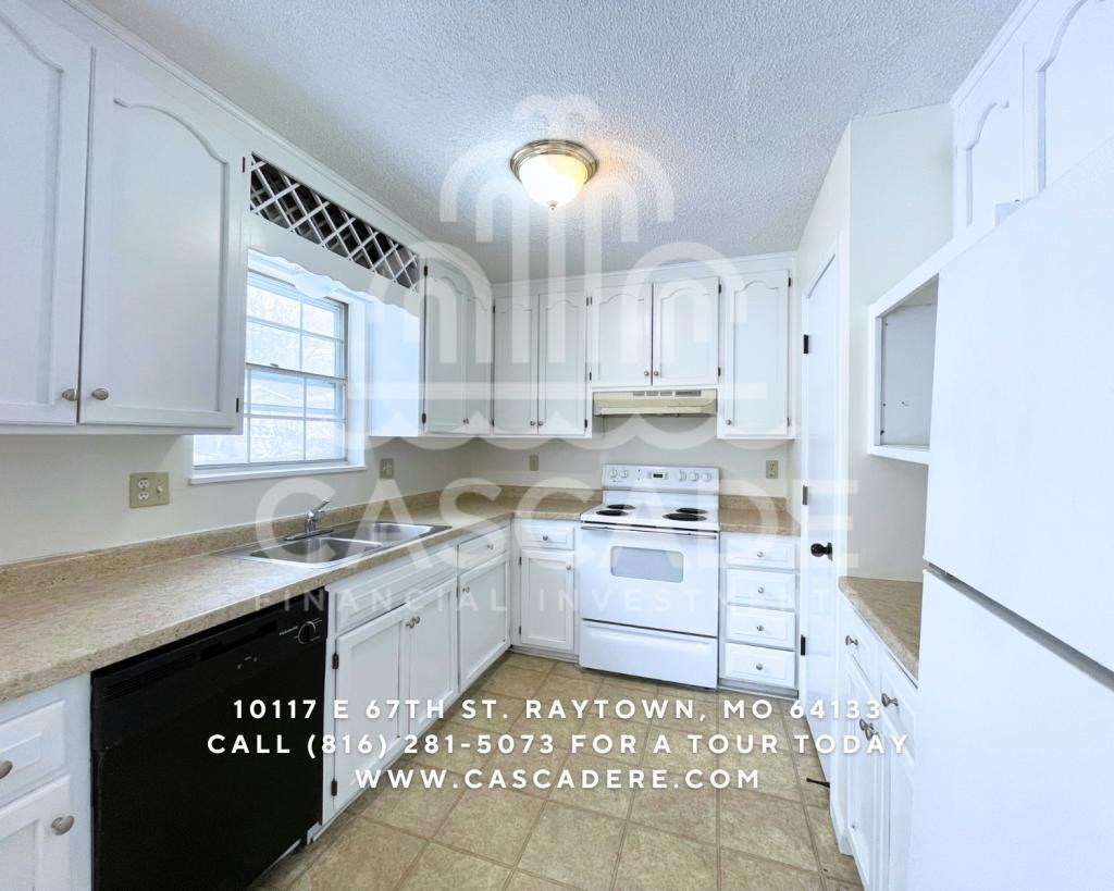 10117 E 67th St - Photo 2 of 12