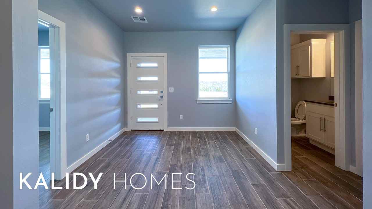 1949 Kalidy Dr - Photo 2 of 40