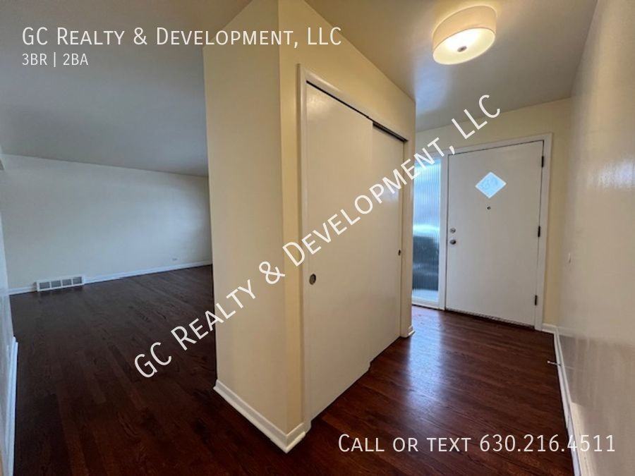 4400 Gilbert Ave #B - Photo 2 of 34