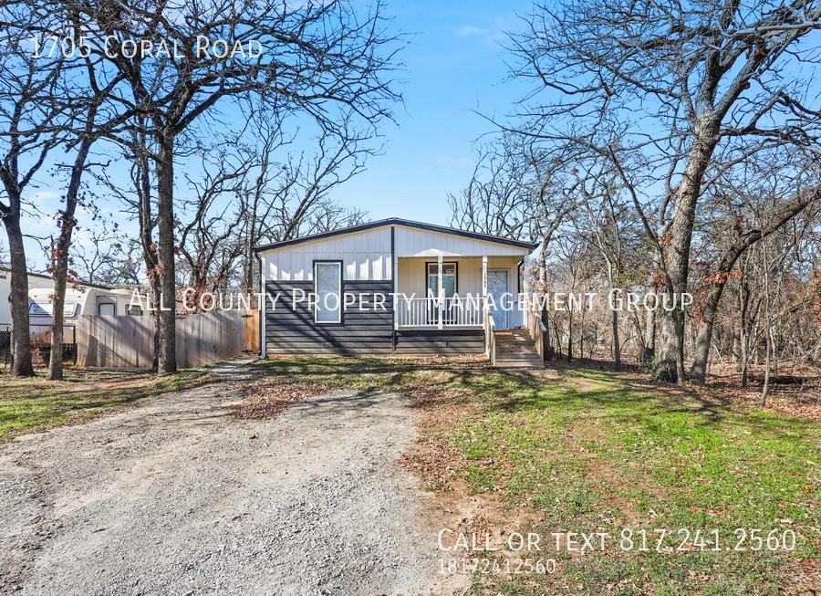 1705 Coral Rd - Photo 2 of 21