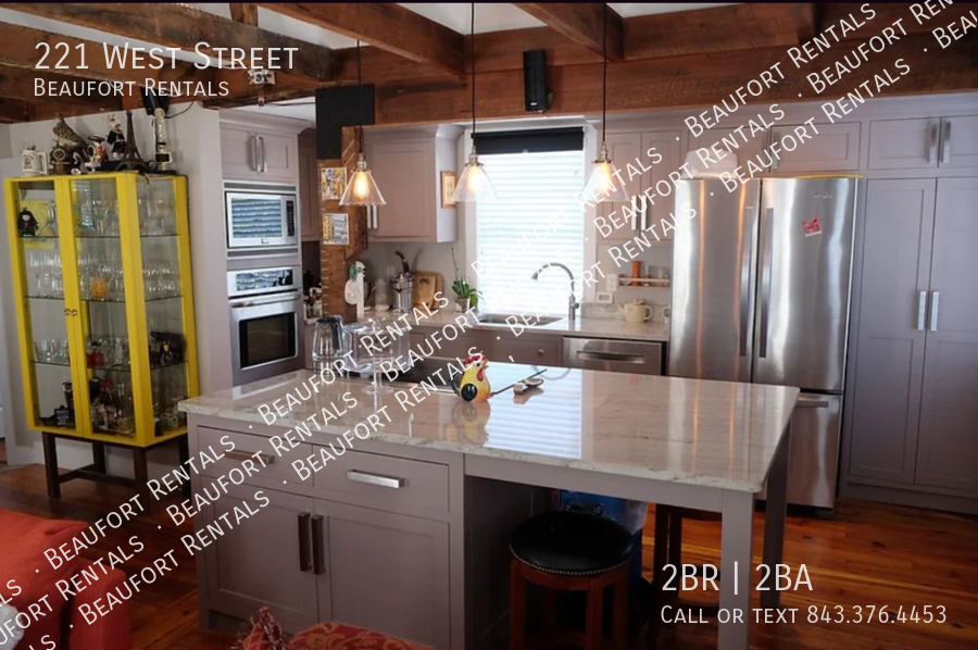 221 West St - Photo 3 of 9