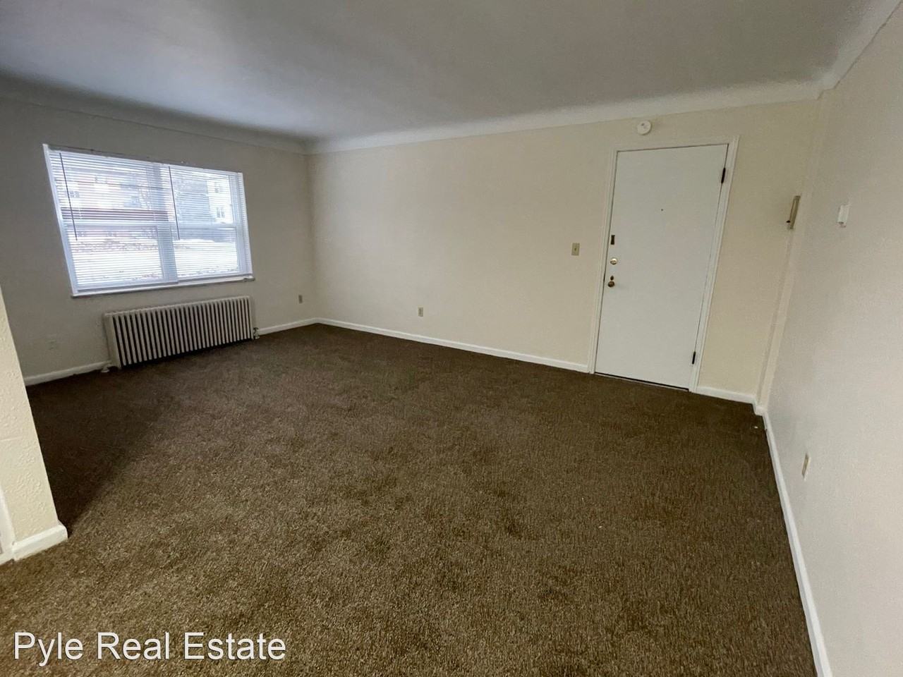 2445 W. Bancroft St. - Photo 3 of 13