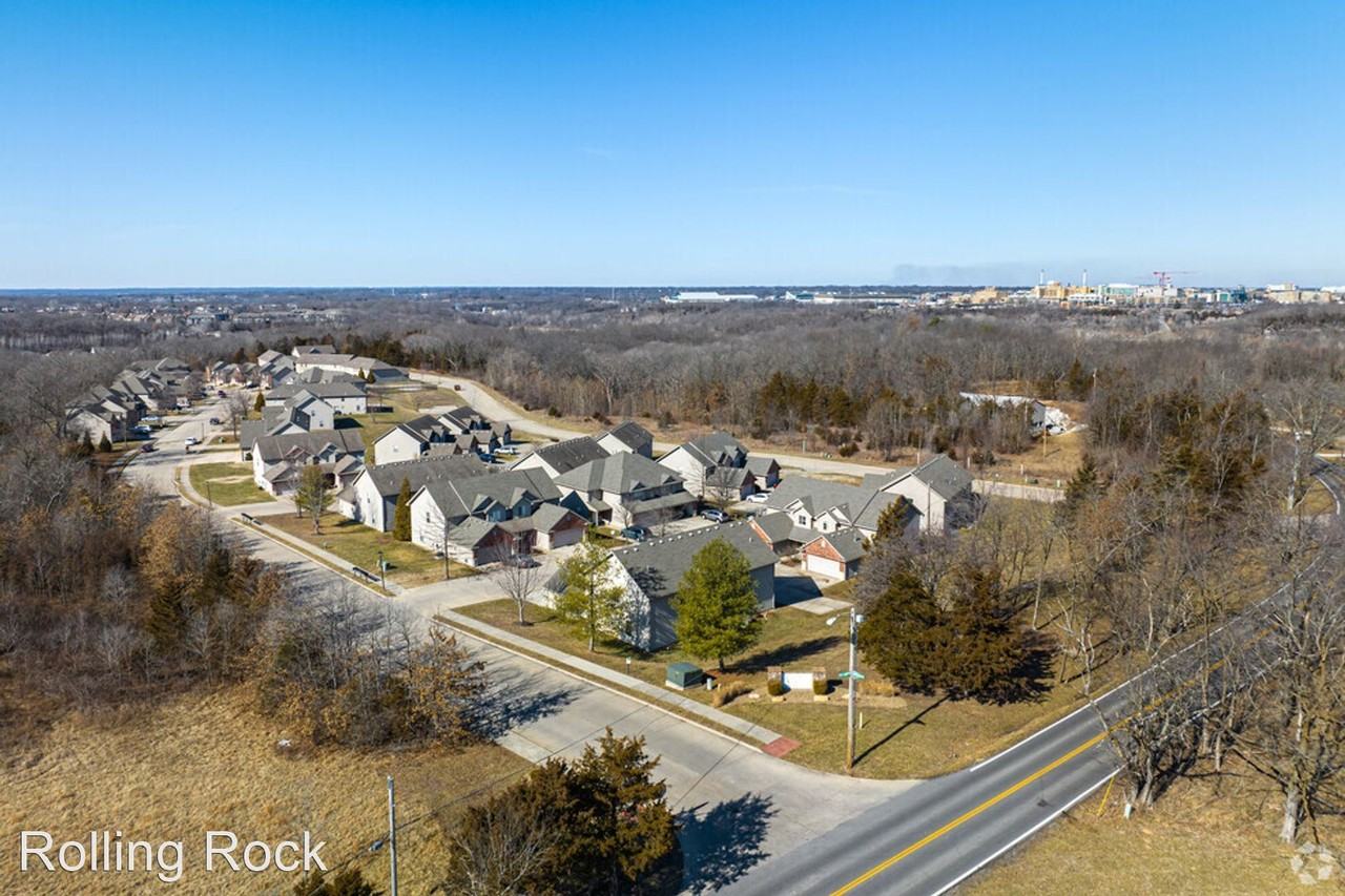 Rolling Rock - Photo 2 of 34