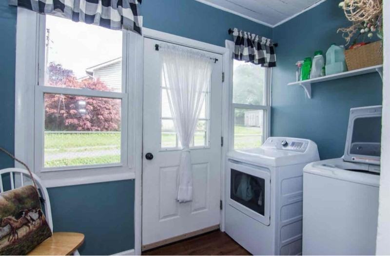 233 North Main Street - Photo 3 of 11