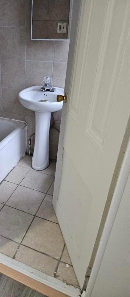 637 North 9th Street Unit 3 - Photo 2 of 3