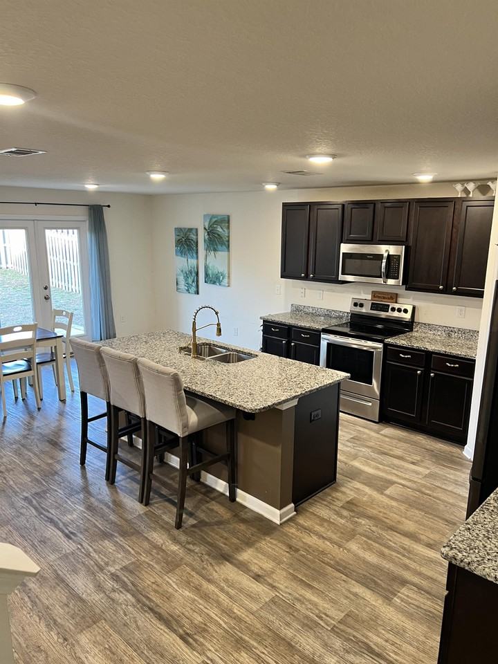 942 Merganser Way #1 - Photo 4 of 50