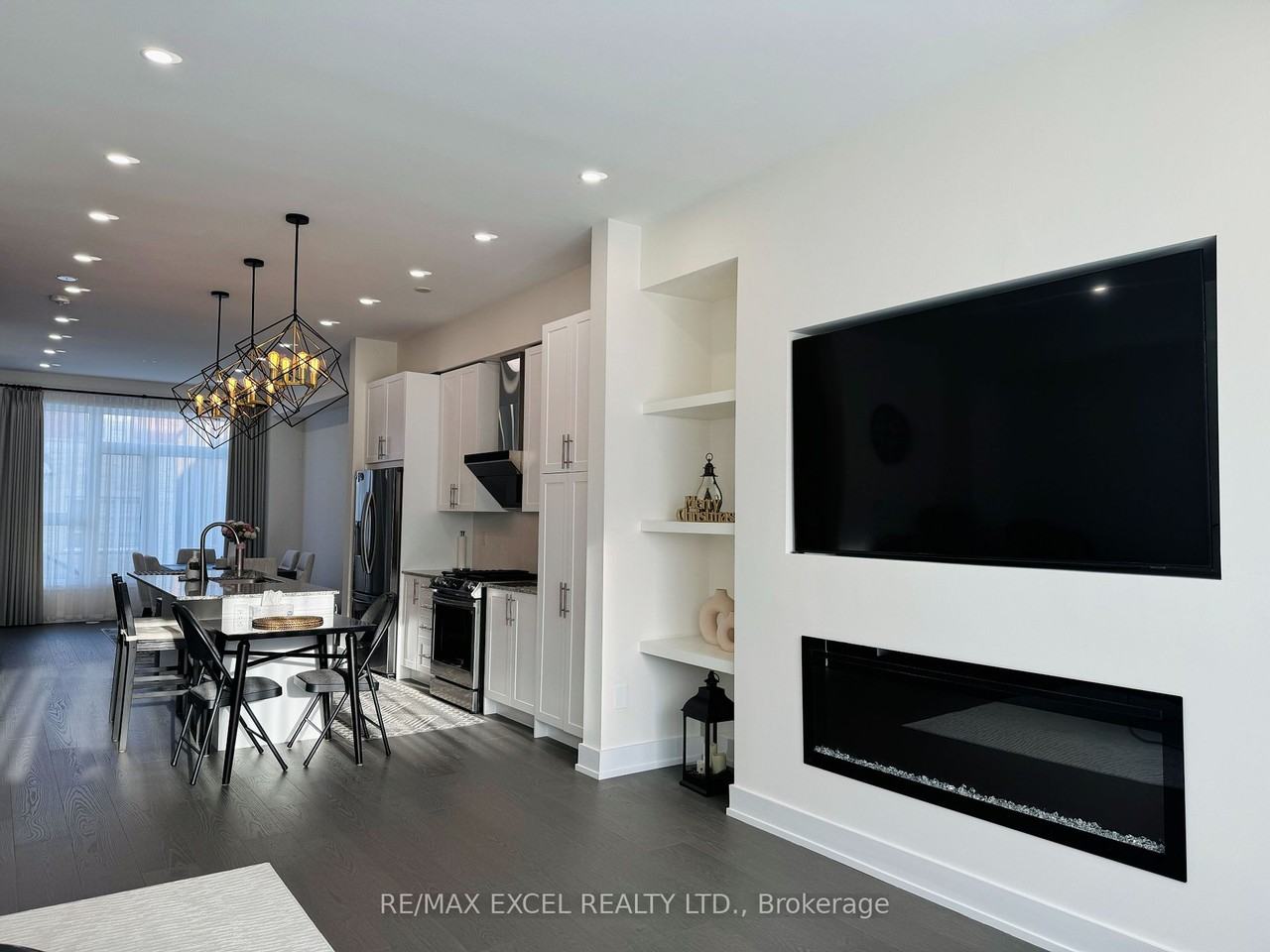 Pet Friendly Houses for Rent in Richmond Hill, ON Photos & Pricing