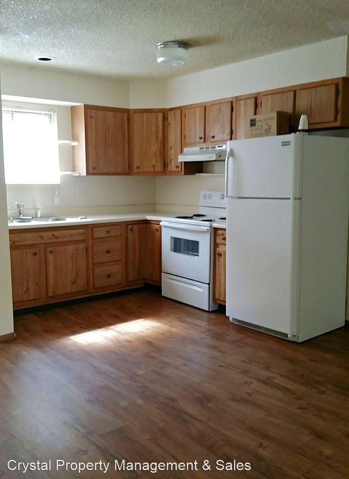702 Midland - Photo 2 of 6