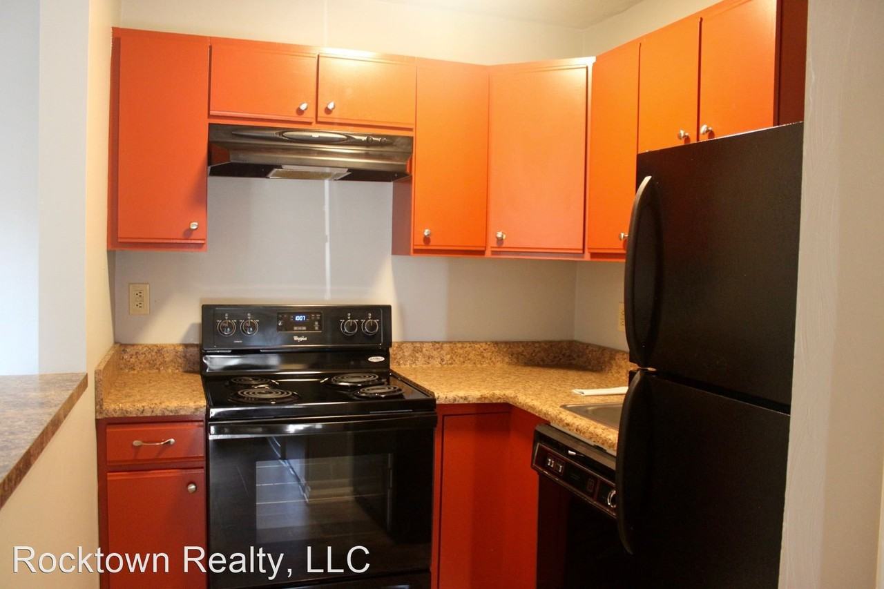 1426 Bradley Drive - Photo 2 of 21