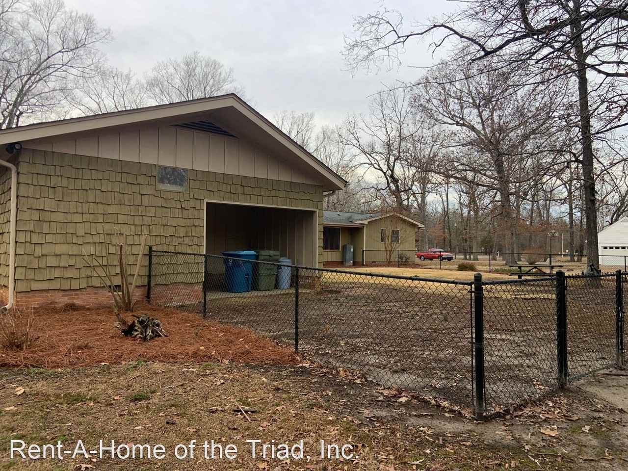 405 Brightwood Church Rd - Photo 3 of 22