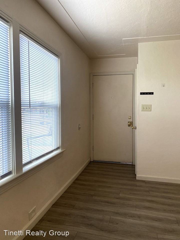 134,136,138 Main Street - Photo 3 of 22