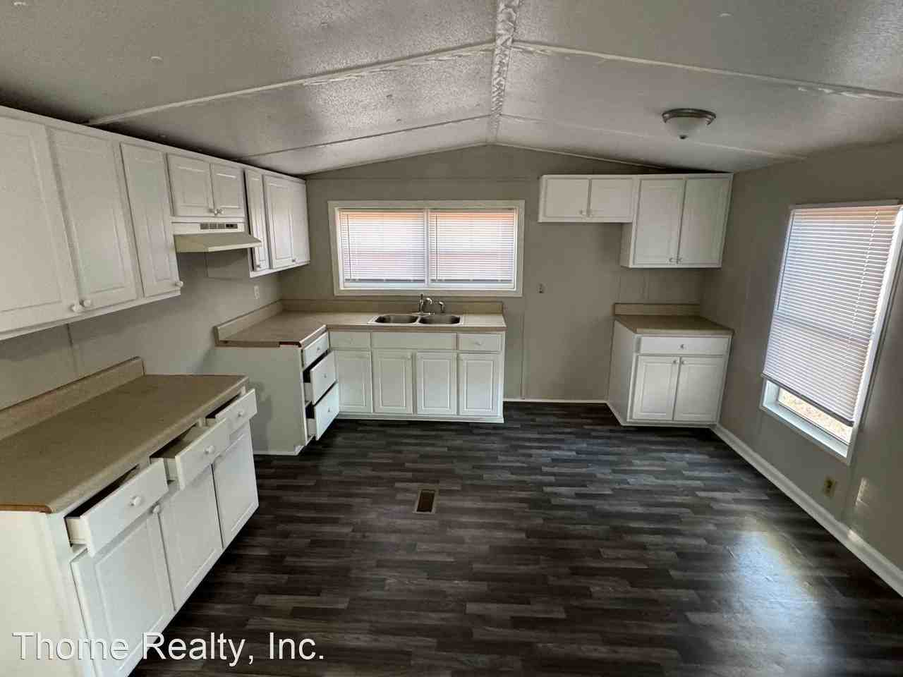 907 King Ave - Photo 3 of 14