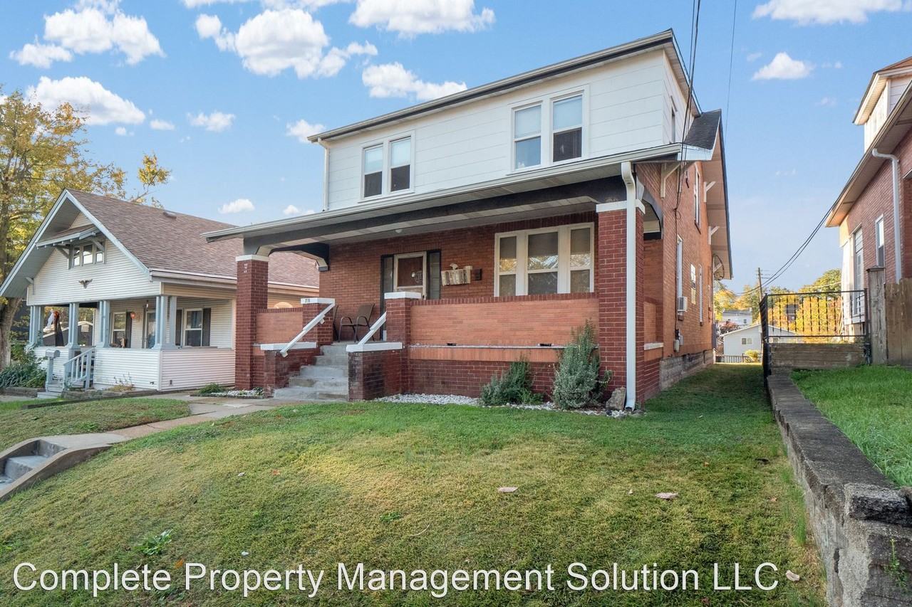 711 Decatur St - Photo 3 of 26