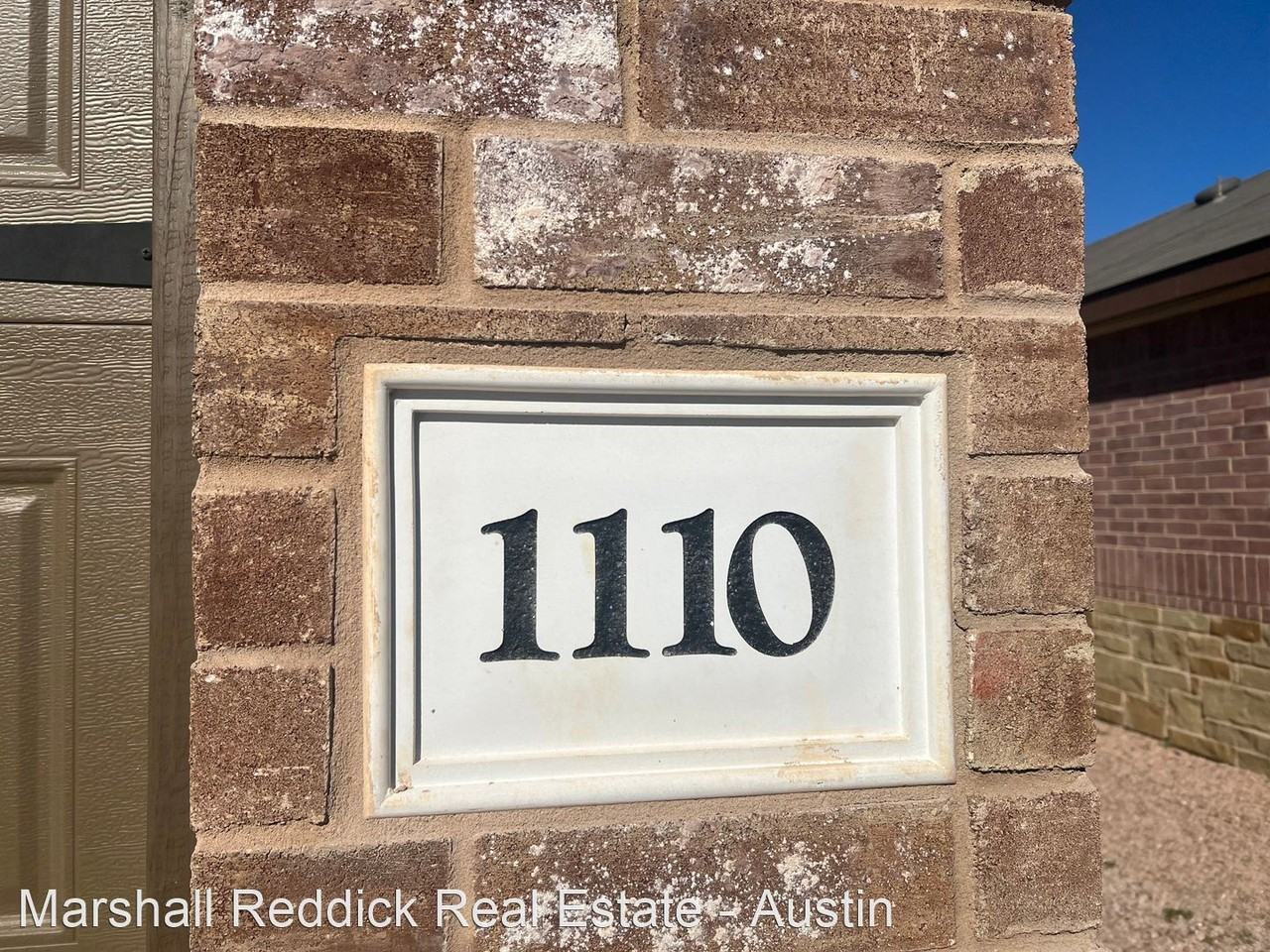 Luxury 3/2 Duplex in Seguin, Texas - Photo 3 of 19