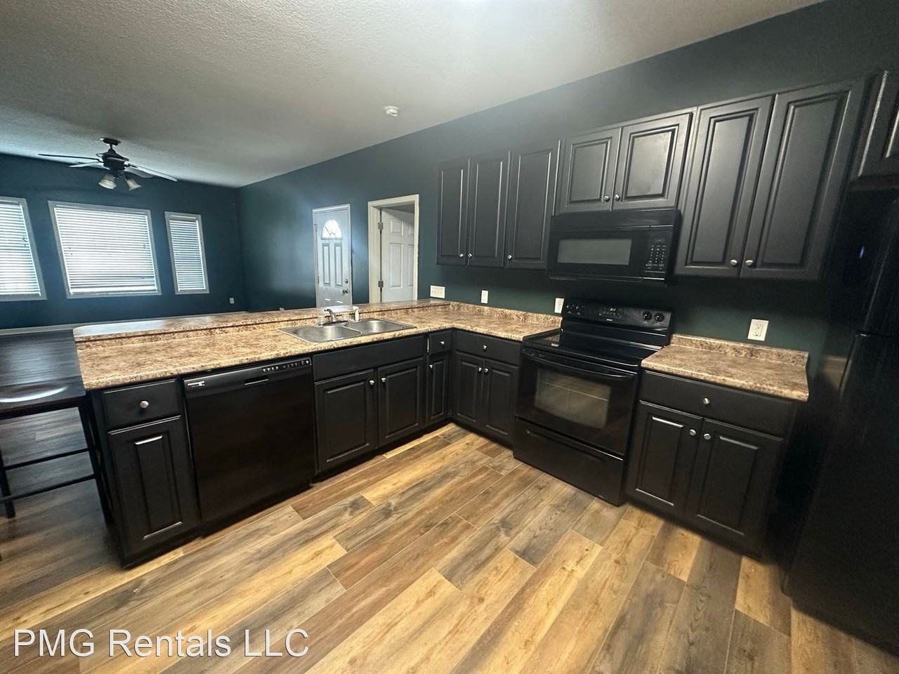 233 Sawgrass Trail - Photo 2 of 20