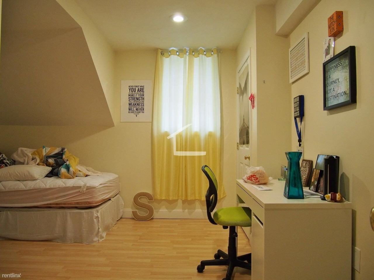 10 Strathmore Rd - Photo 2 of 19